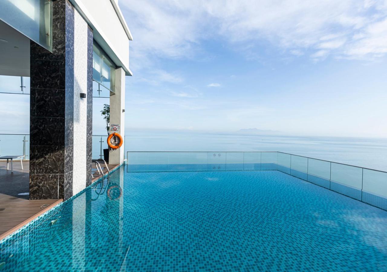 Hompton Hotel By The Beach George Town Ngoại thất bức ảnh