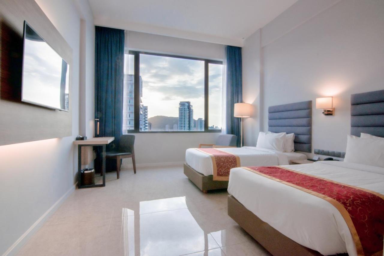 Hompton Hotel By The Beach George Town Ngoại thất bức ảnh