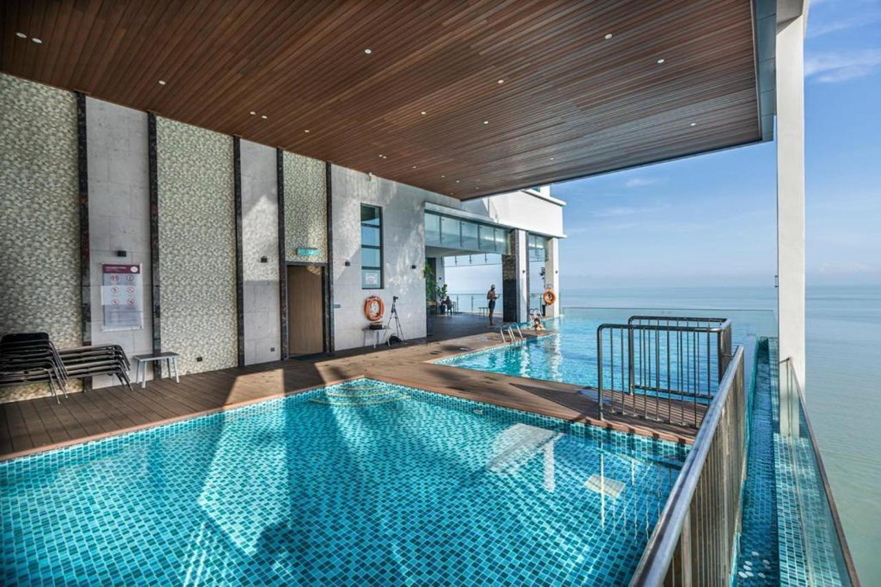 Hompton Hotel By The Beach George Town Ngoại thất bức ảnh